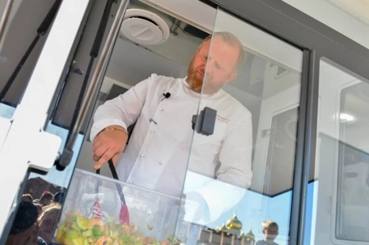    Известный шеф Ивлев закрыл ресторан после визита сибирячки