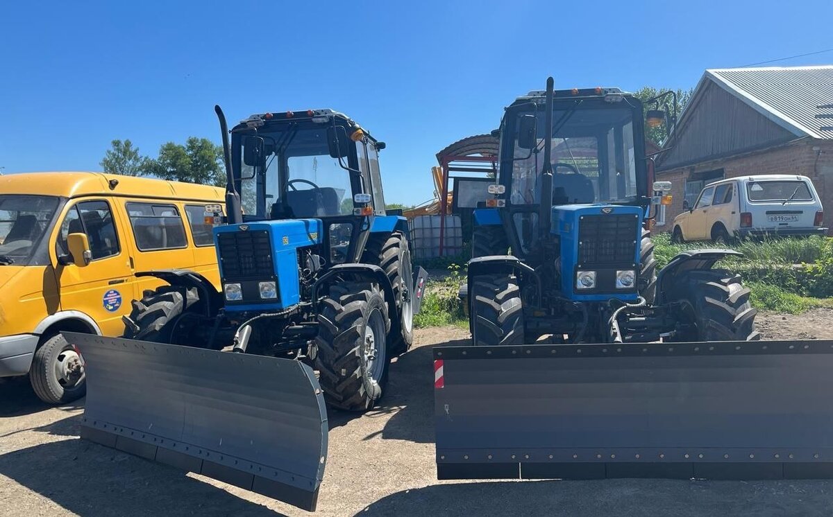    В районы Саратовской области начала поступать новая дорожная техникаНовости Саратова и области – Сетевое издание «Репортер64»