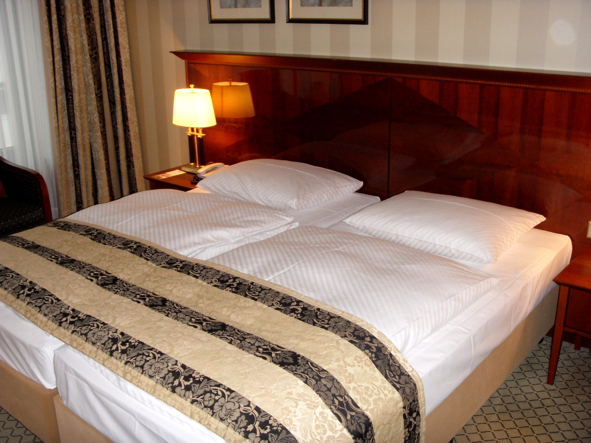 "Царское ложе".