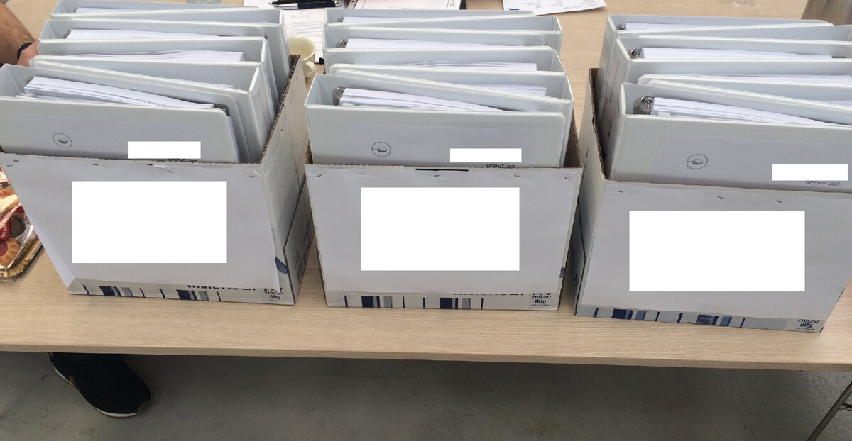 Именно так выглядит распечатанная полная документация на фрезерный станок с ЧПУ (3 оси)