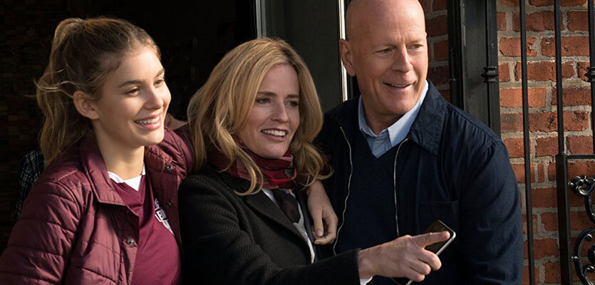 Када из фильма "Жажда смерти" 2018 г. Уверен, что если б согласился играть С. Сталлоне, то весь актерский ансамбль был бы другим. А так, вроде даже идеальная картинка! 