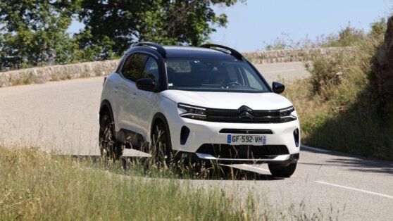    В России стартовали продажи кроссоверов Citroen, собранных в Калуге Роман Захаров