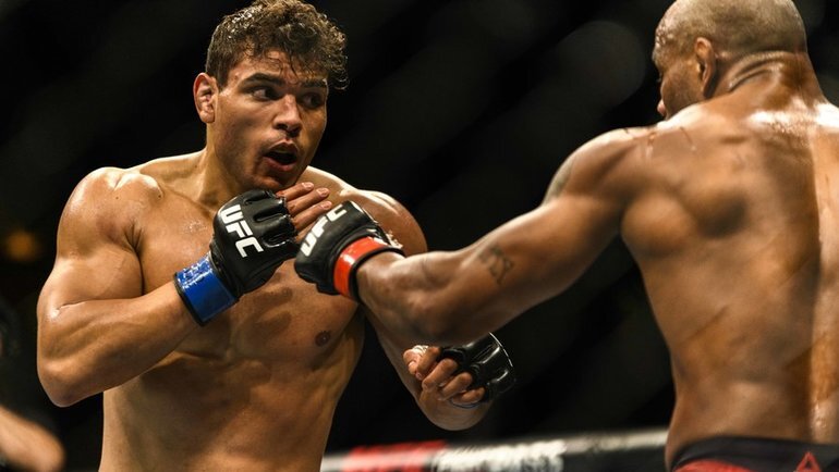    Паулу Коста (слева). Global Look Press