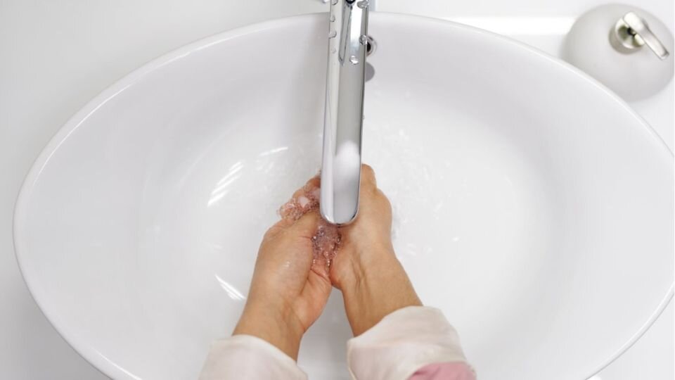    Кран. Вода. Источник: pixabay.com