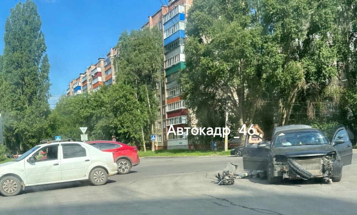    Утро 28 мая в Курске началось с ДТП