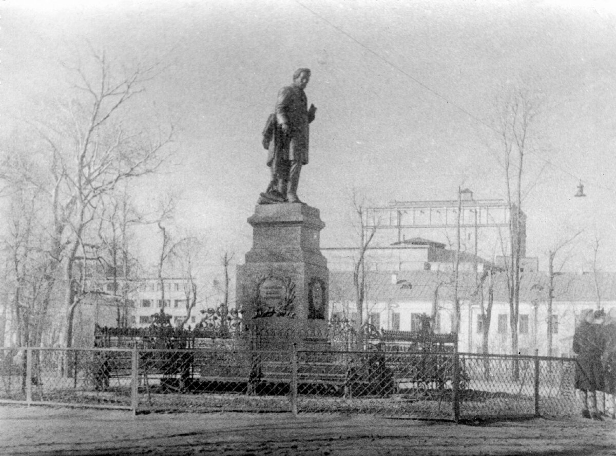 ОДИН ВЕСЕННИЙ ДЕНЬ. СМОЛЕНСК, 1956 | Край Смоленский | Дзен