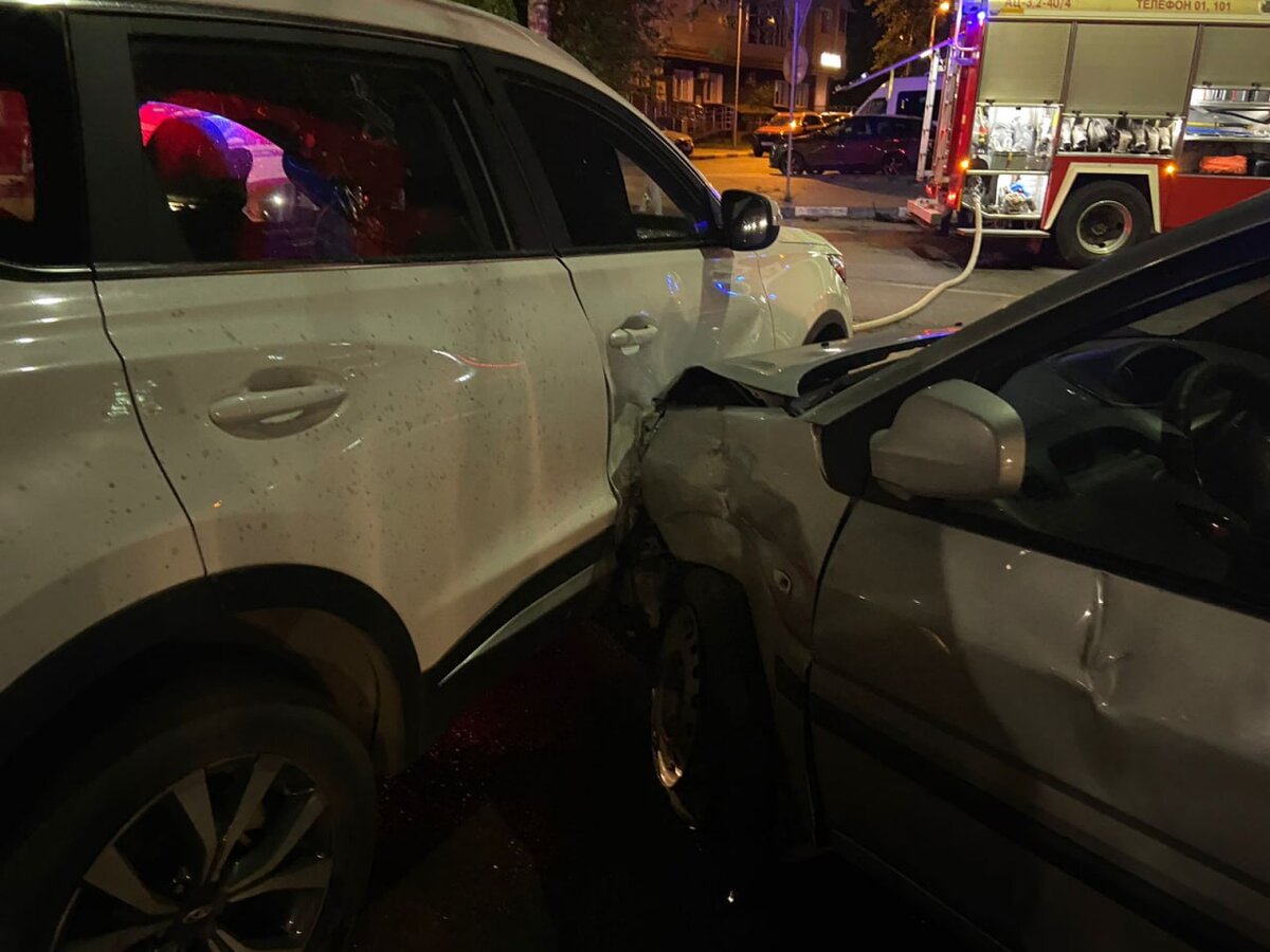 Стали известны подробности жуткого ночного ДТП на Пеше-Стрелецкой в  Воронеже | Блокнот Воронеж | Дзен