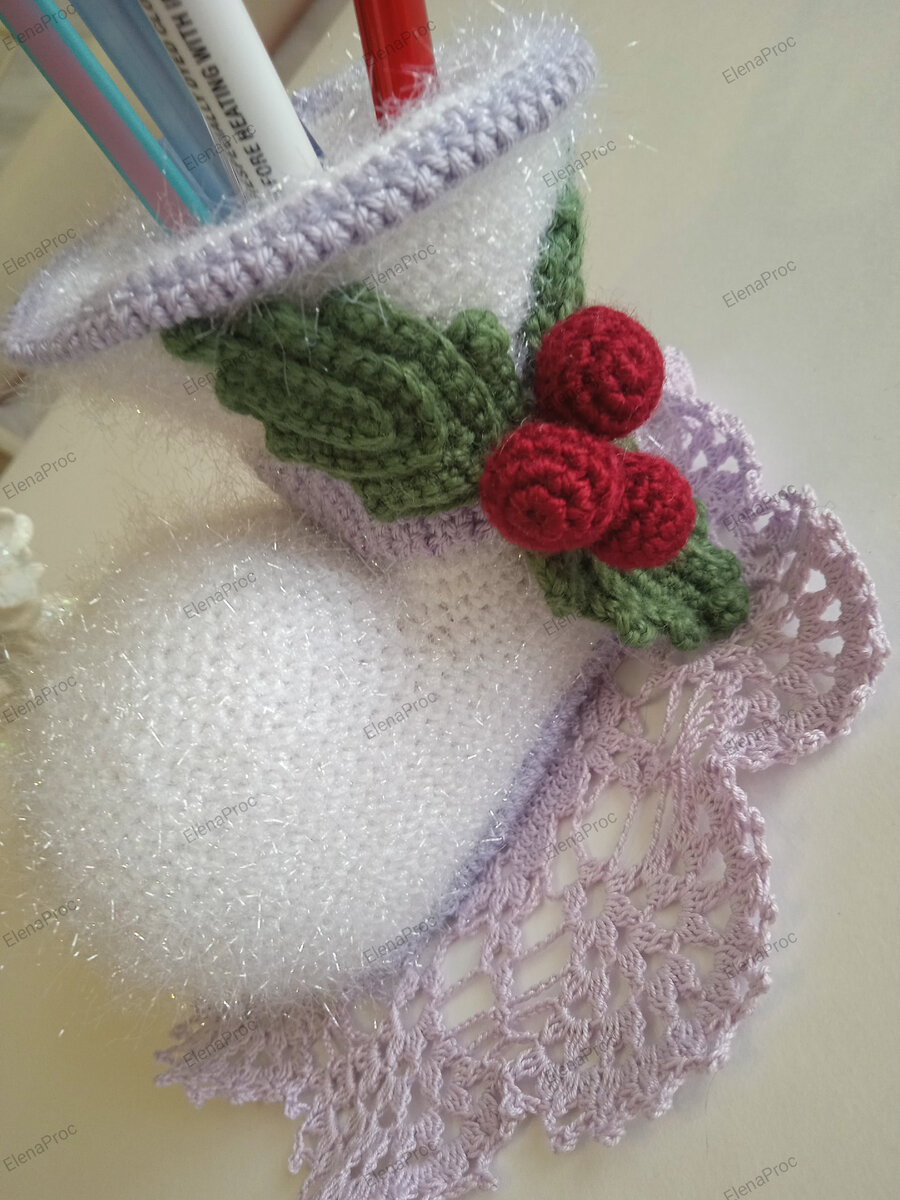 Новогодний сапожок по МК Елены Беловой