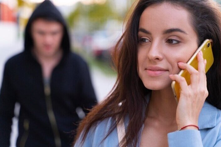     5 приемов уличных мошенников: знать, чтобы распознать