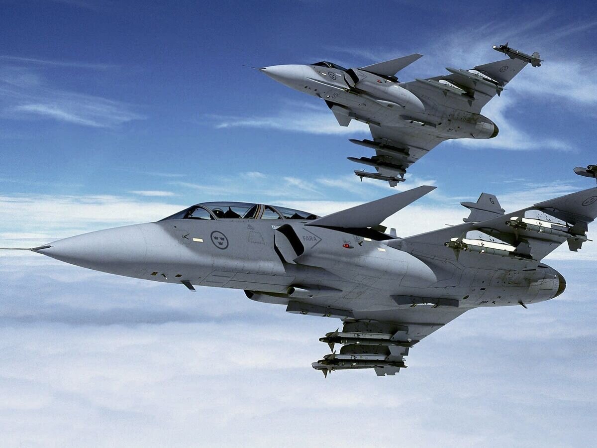    Шведские истребители Gripen © AP Photo / Katsuhiko Tokunaga