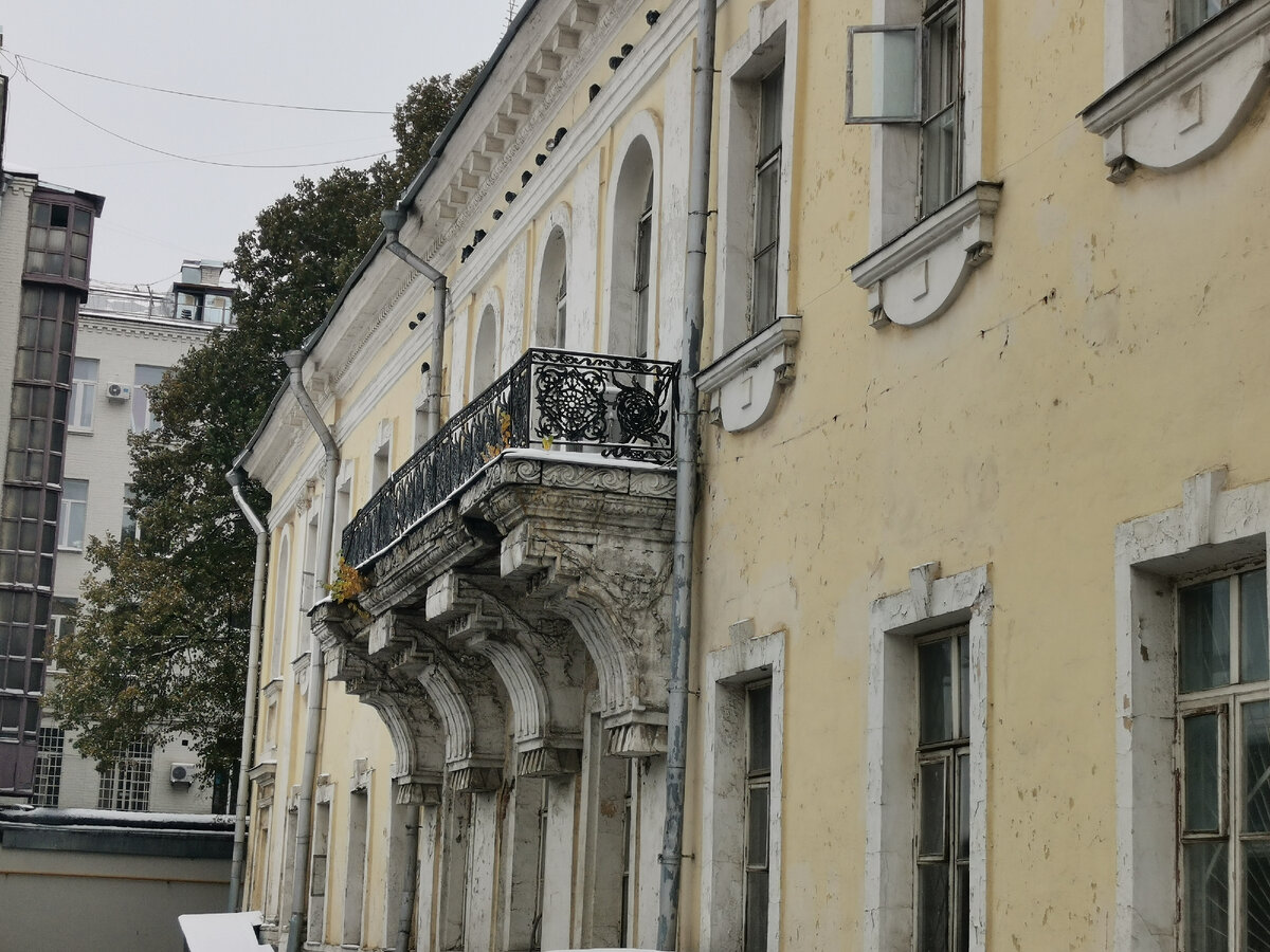 Балкон на котором стоял Наполеон. 