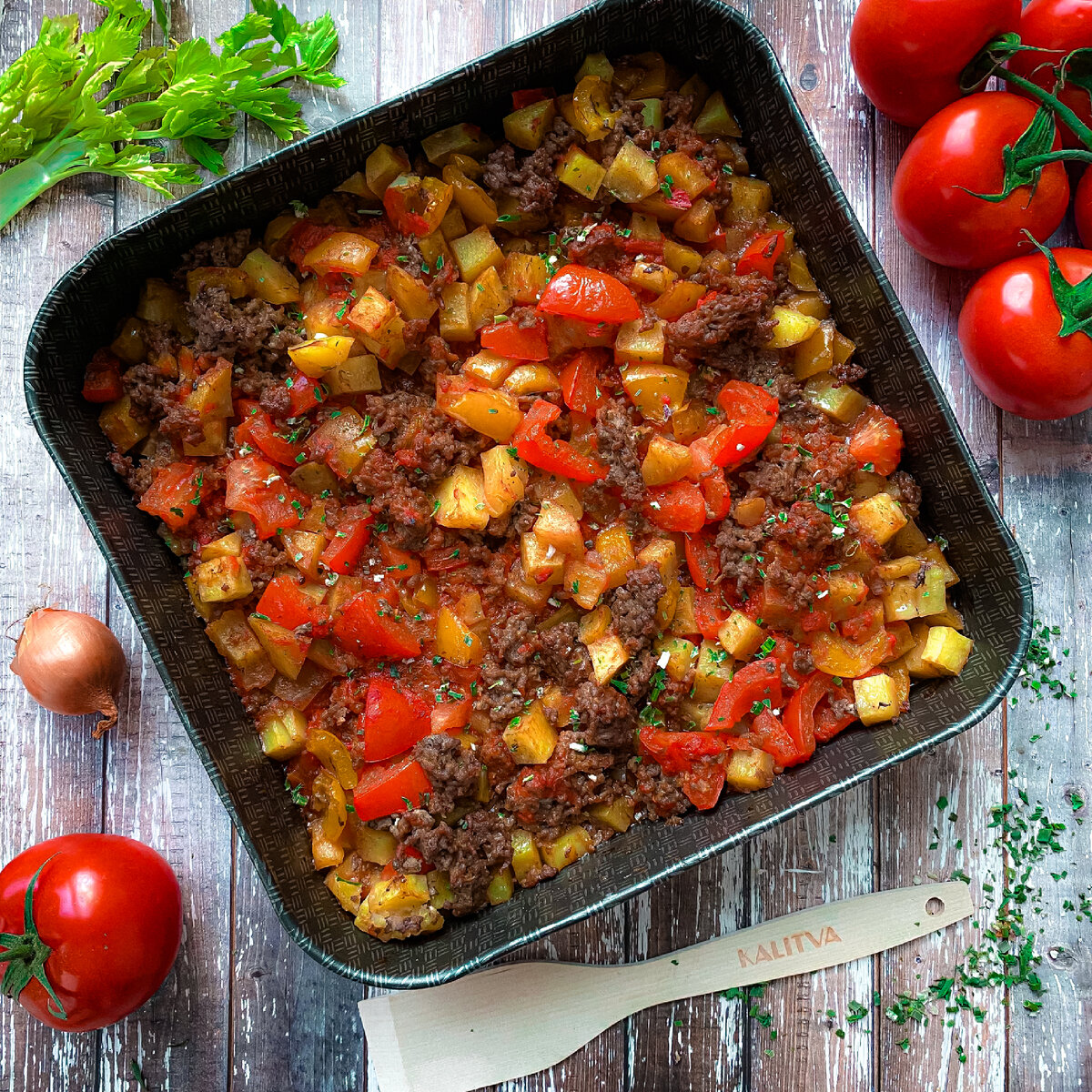 Просто смешайте ингредиенты, поставьте в духовку и вкусный ужин готов! |  KALITVA посуда для жизни | Дзен