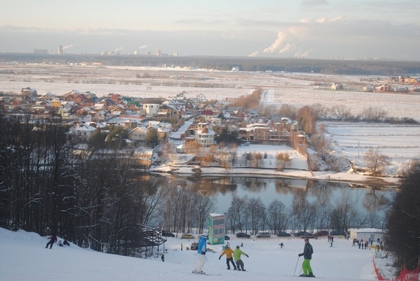 Зимний вид с кургана на Москву реку