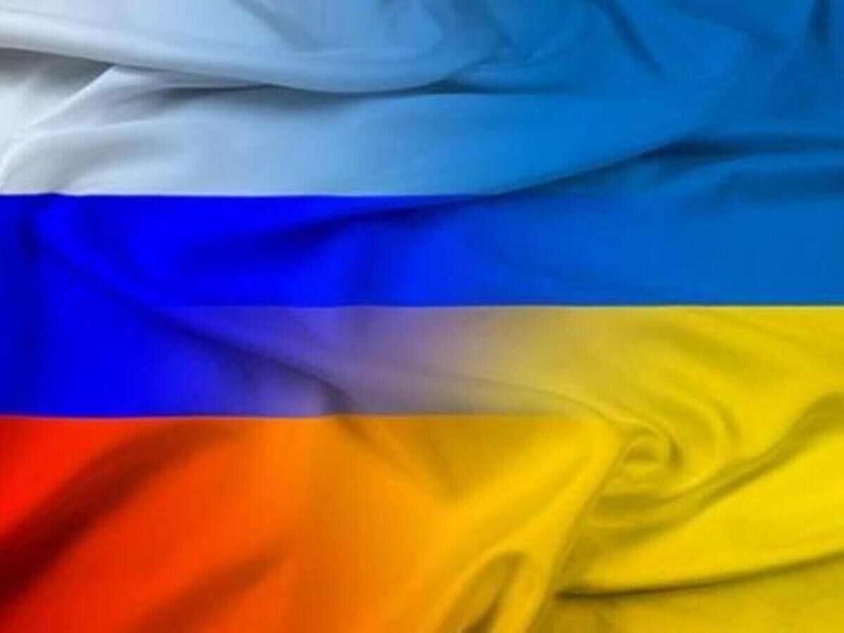    Флаги России и Украины© Фото из общедоступного источника (flectone.ru)