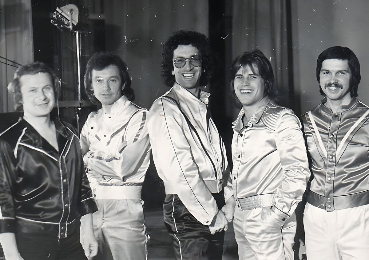 Виа самоцветы 1970. Самодеятельные виа 70х. Песни 70 80 ансамбль. Виа самоцветы 1970. Самоцветы 1973.