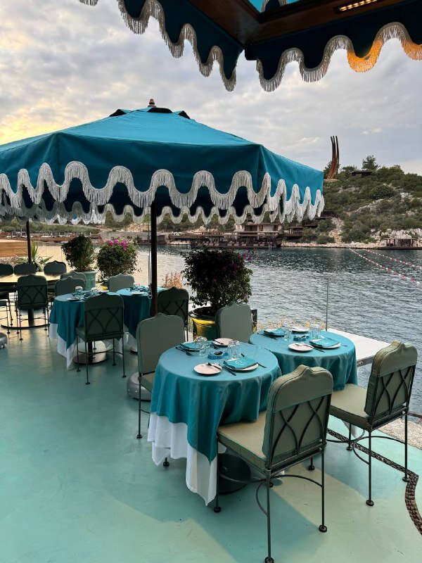 Листайте галерею