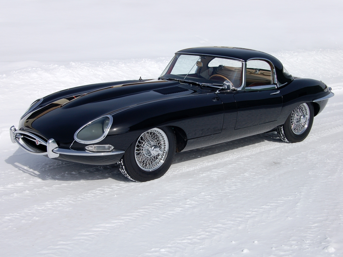 Jaguar E-Type: символ стиля и скорости | Легендарные автомобили | Дзен