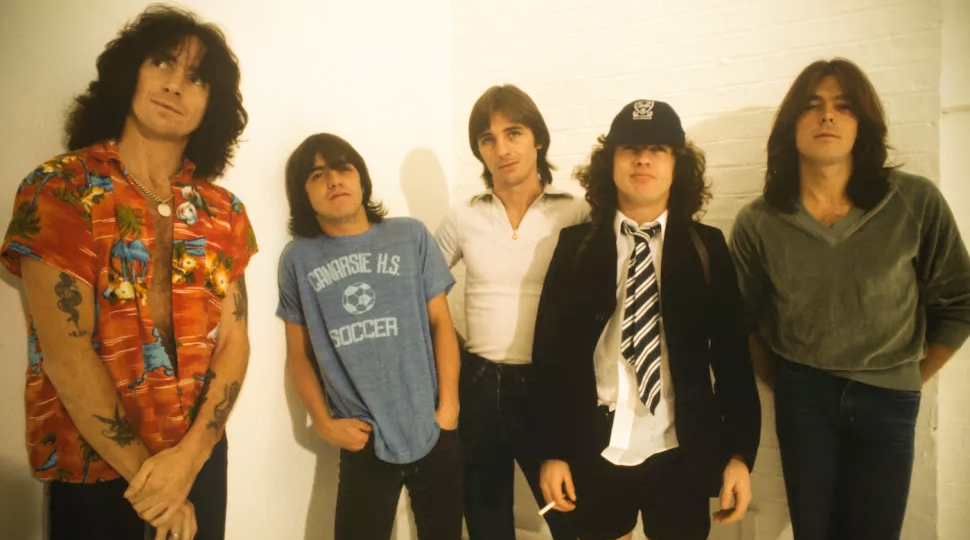 Песня AC/DC, которую они не захотели выпустить: «Они думали, что она слишком попсовая»