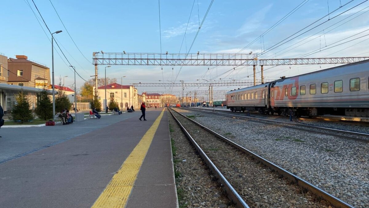 В зону СВО из Тюмени отправили третий автопоезд с техникой | TMN.SM.NEWS |  Дзен