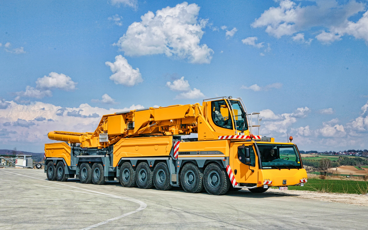 Стал самым мощным краном с самой длинной телескопической стрелой в мире.  Liebherr LTM 11200-9.1 | Morolok | Дзен