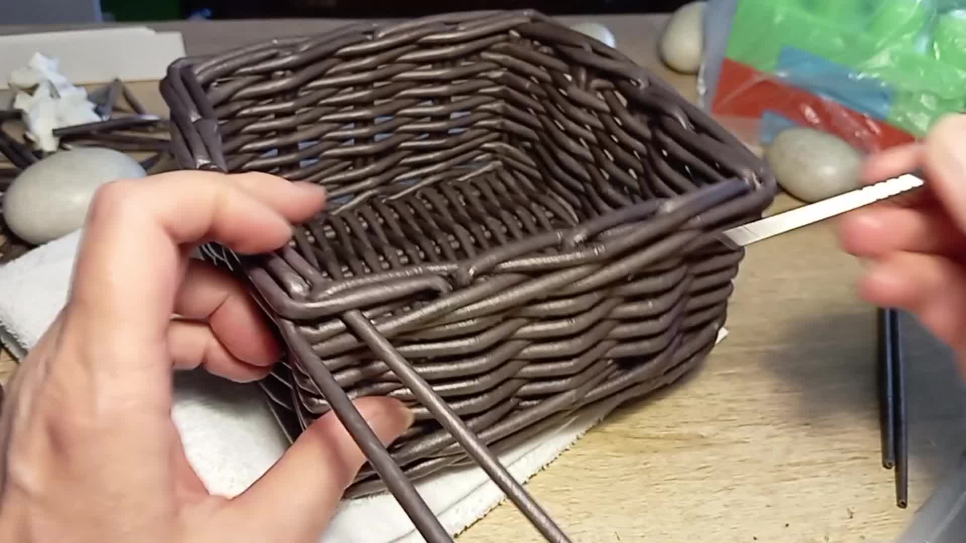 Плетение из бумажной лозы для начинающих