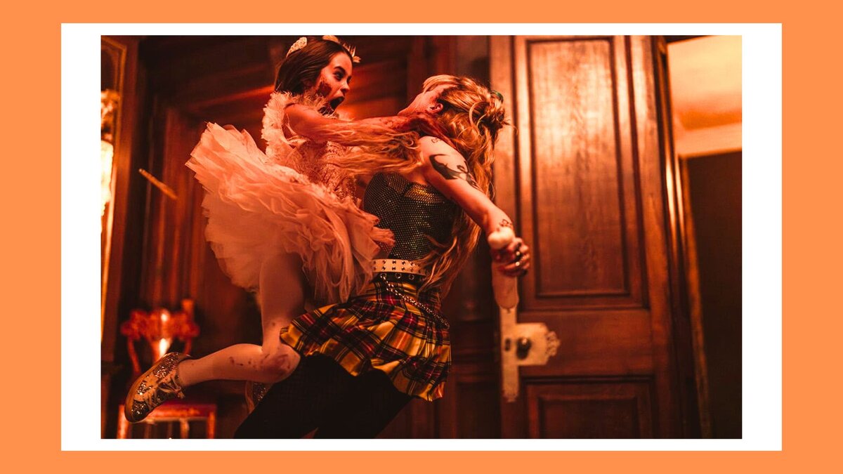 «Эбигейл» — сущий ужас. И это не про жанр… Оригинал для фото: кадр из фильма «Эбигейл» / Project X Entertainment, Vinson Films, Radio Silence Productions и Wild Atlantic Pictures / Universal Pictures.