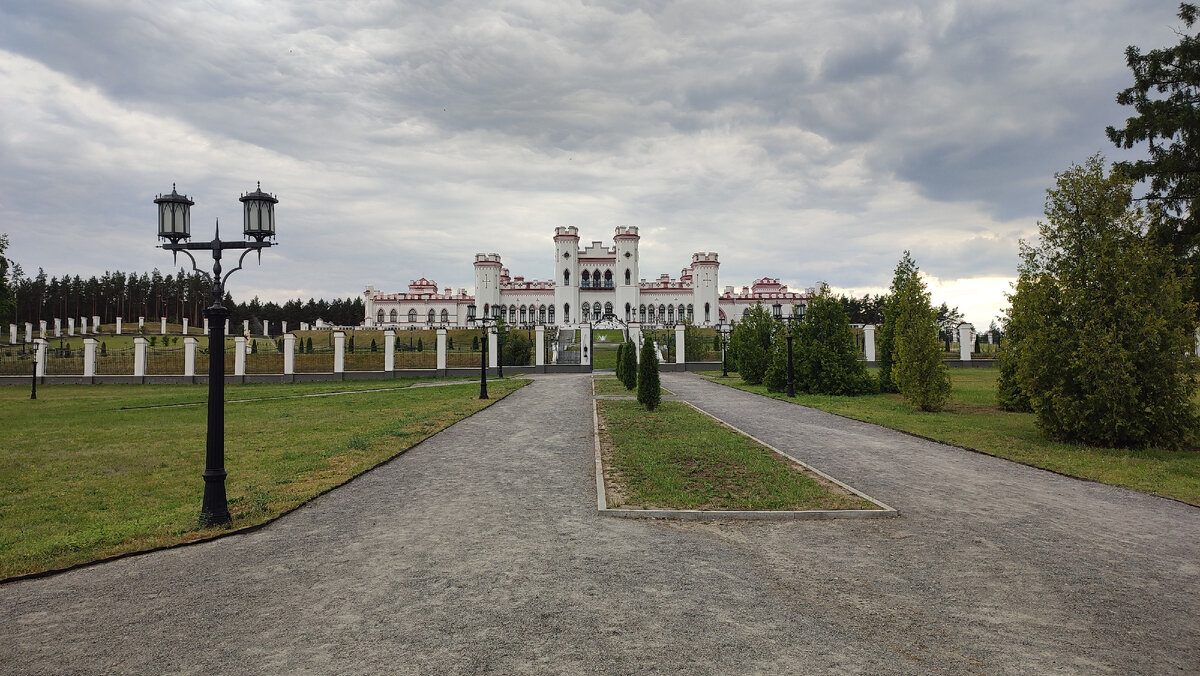 - музейный комплекс Пусловких -