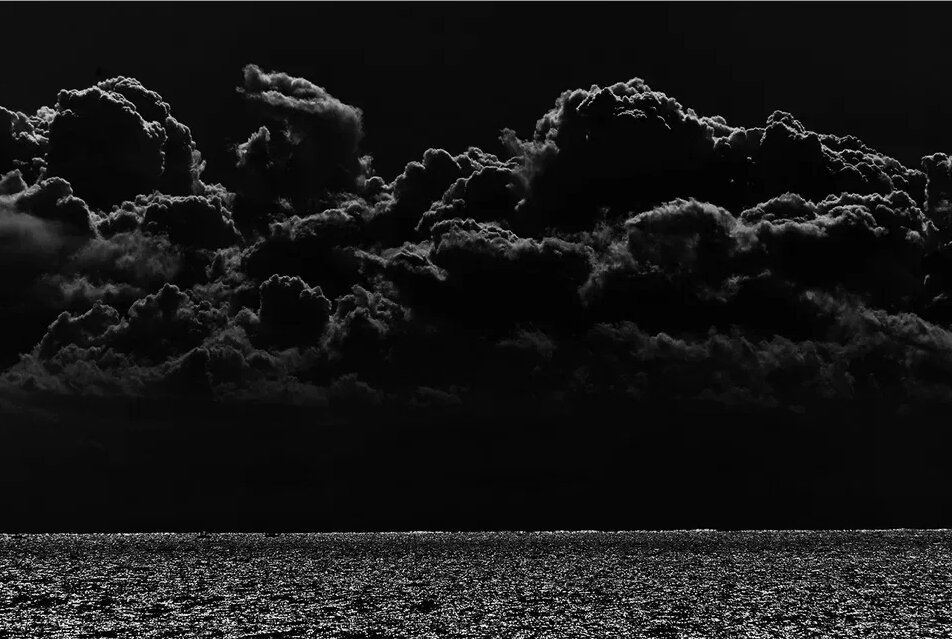 Чёрное небо. Изображение из сети