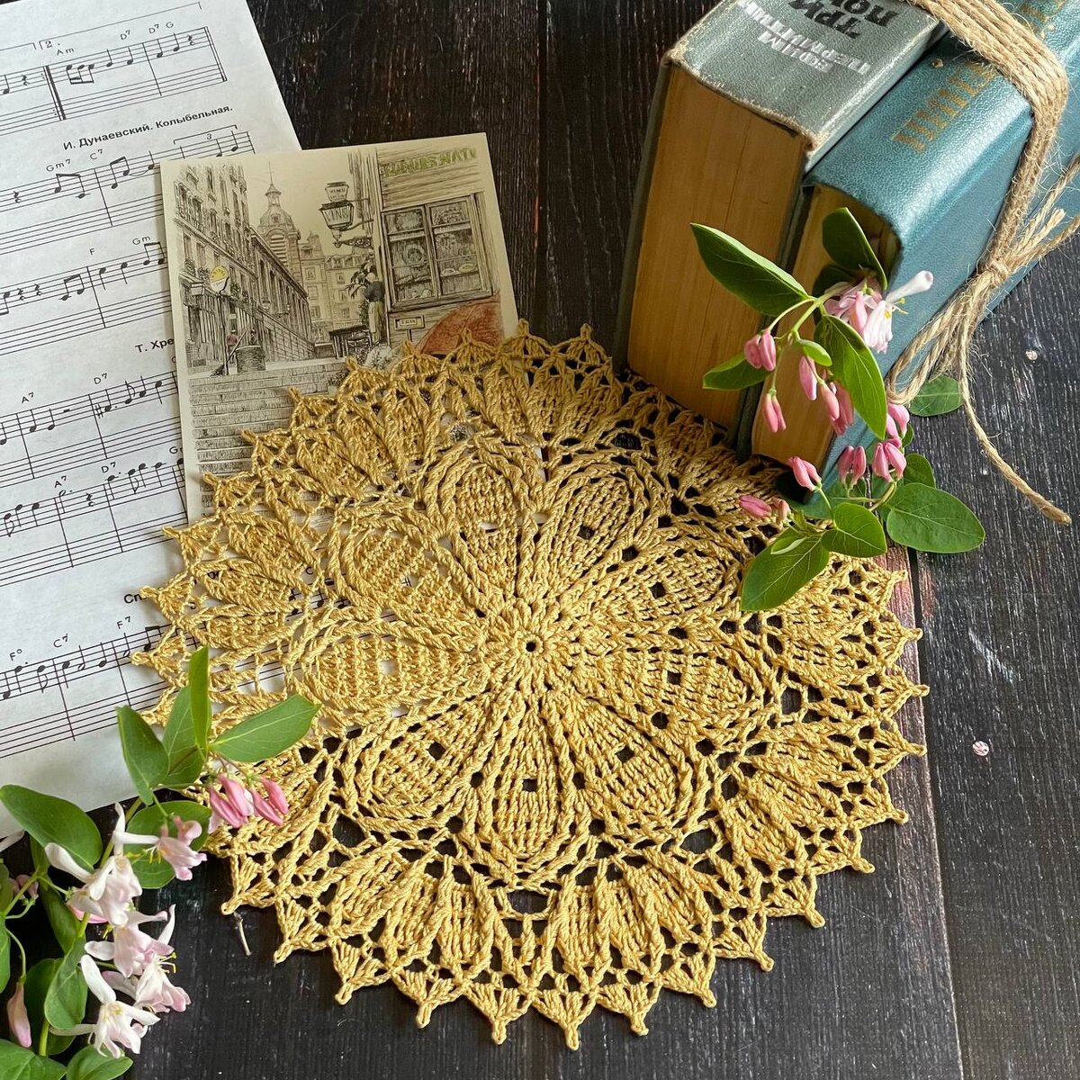 Салфетка "Fortuna" по дизайну Азы Отрошко