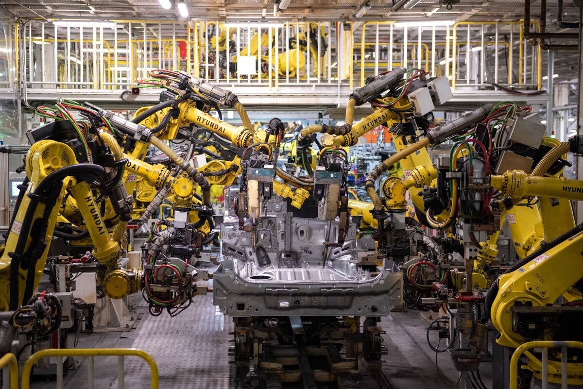    Сварочный цех на заводе Hyundai