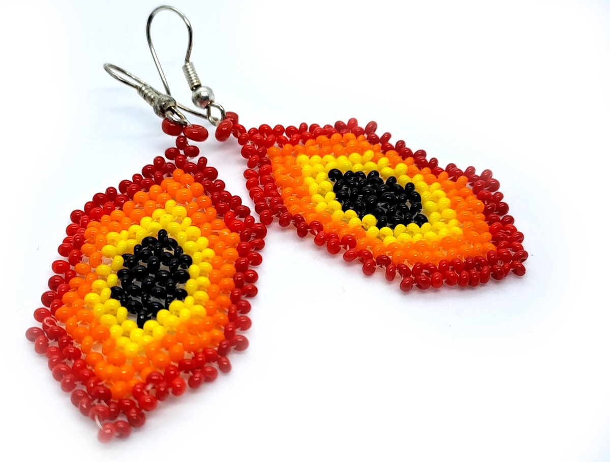 Разноцветные серьги из бисера.Бисероплетение.