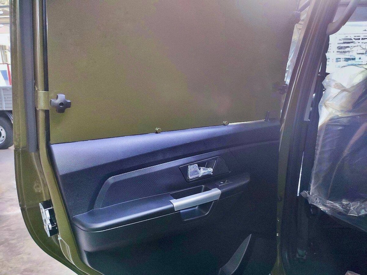 Дверь бронированного патриота