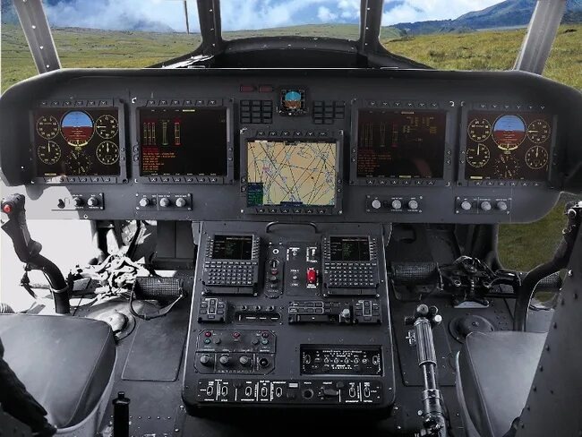 Кабина пилотов в вертолёте Ми-17. Фотография из открытых источников 
