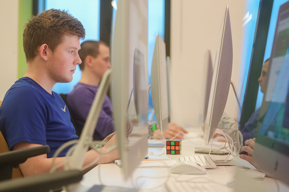 В России сохраняется дефицит IT-кадров. | Фото: Егор Алеев/ТАСС 