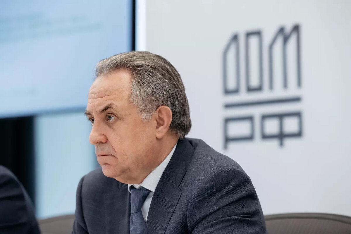 Виталий Леонтьевич Мутко, генеральный директор финансового института развития в жилищной сфере АО «ДОМ.РФ»
