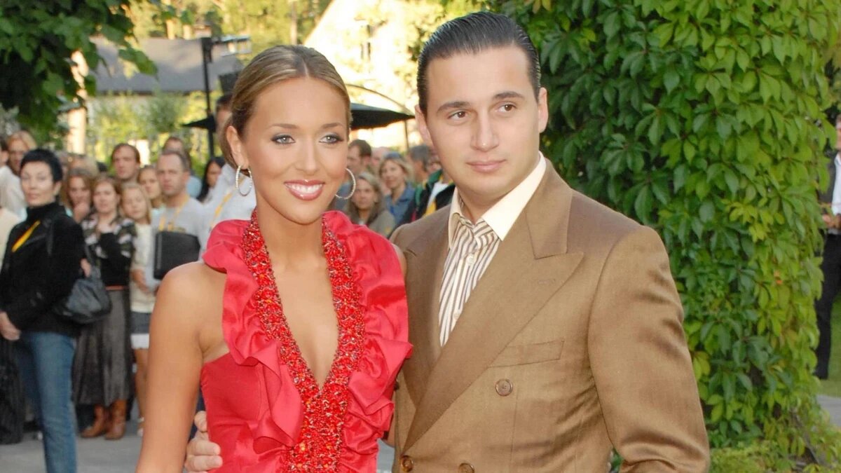 Алсу с мужем 