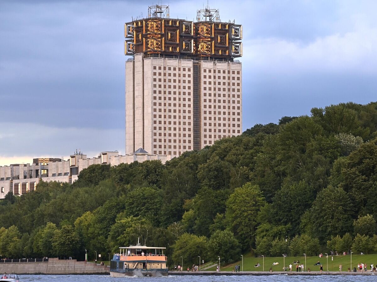    Вид на здание президиума Российской академии наук© РИА Новости / Сергей Гунеев
