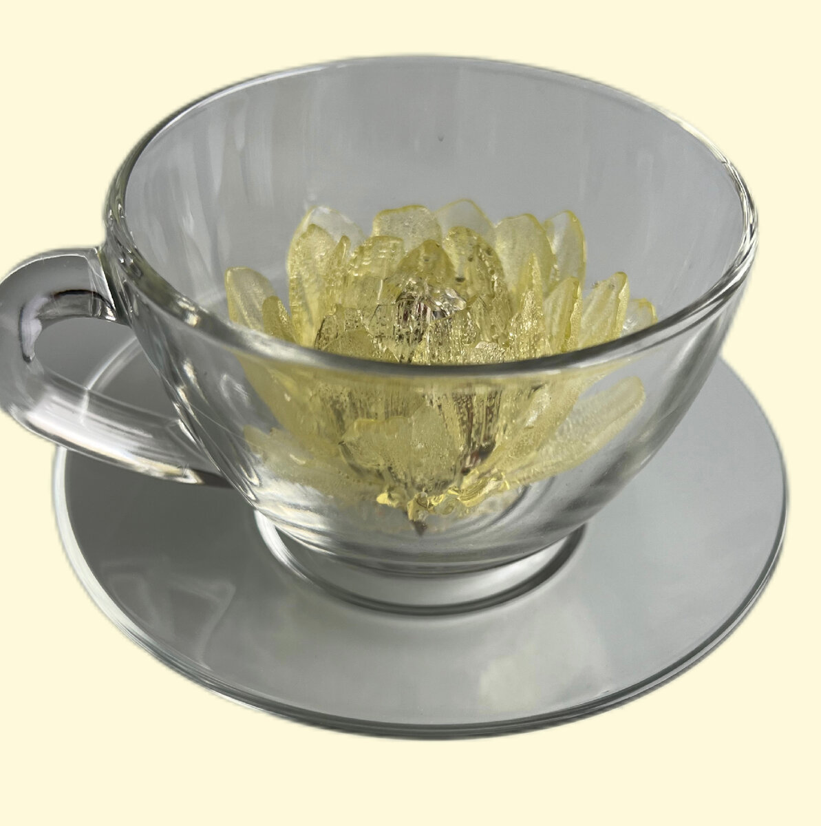 Чай в карамельном цветке