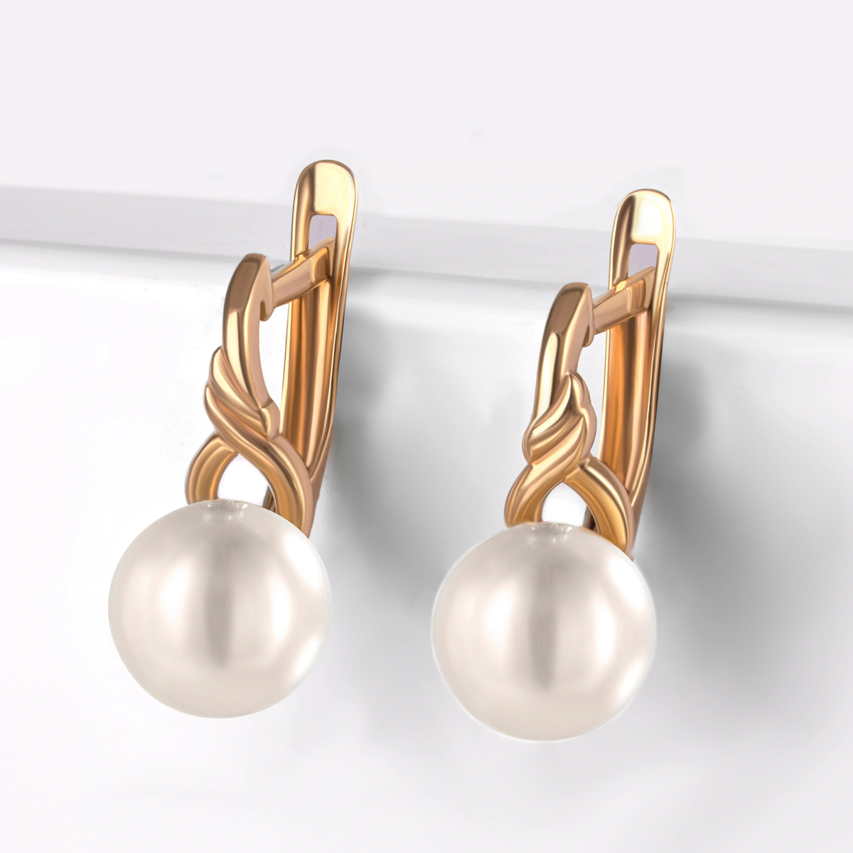 Золотые серьги с жемчугом 
Код: 000-379876