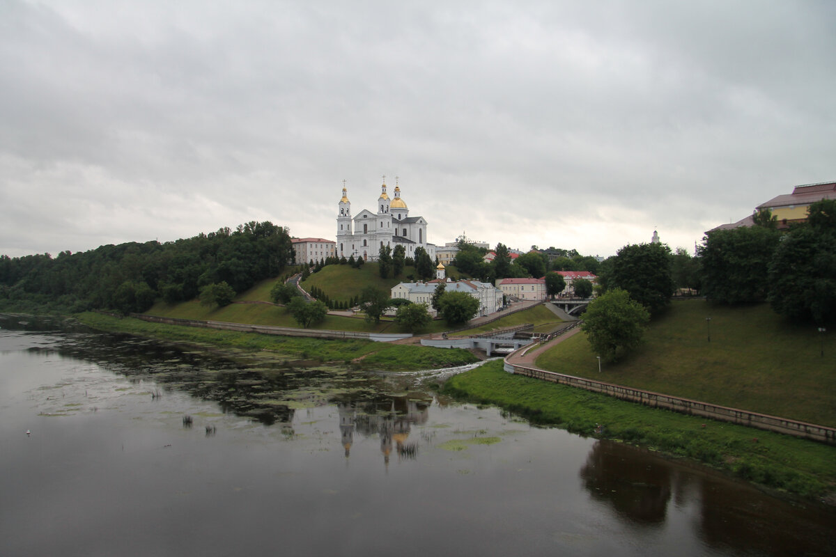 Река Западная Двина. Витебск. Беларусь