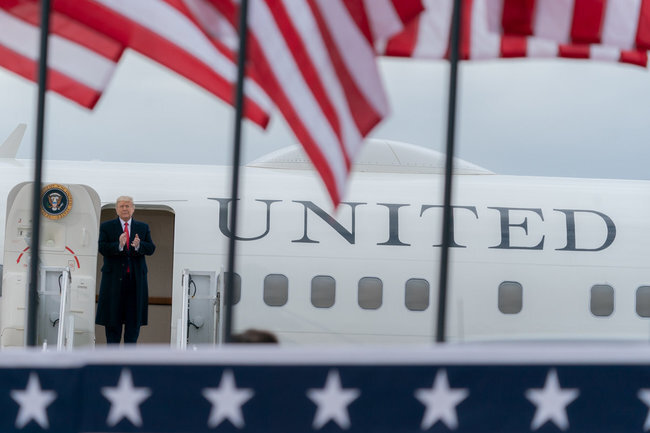    Дональд Трамп