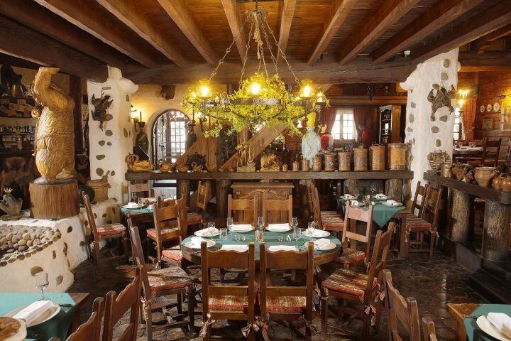 Интерьер ресторана "Царская охота" (фото ресторана)