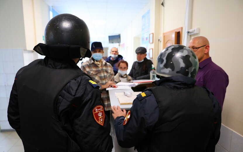    Главе Удмуртии направили предложения по борьбе с недобросовестными ЧОПами