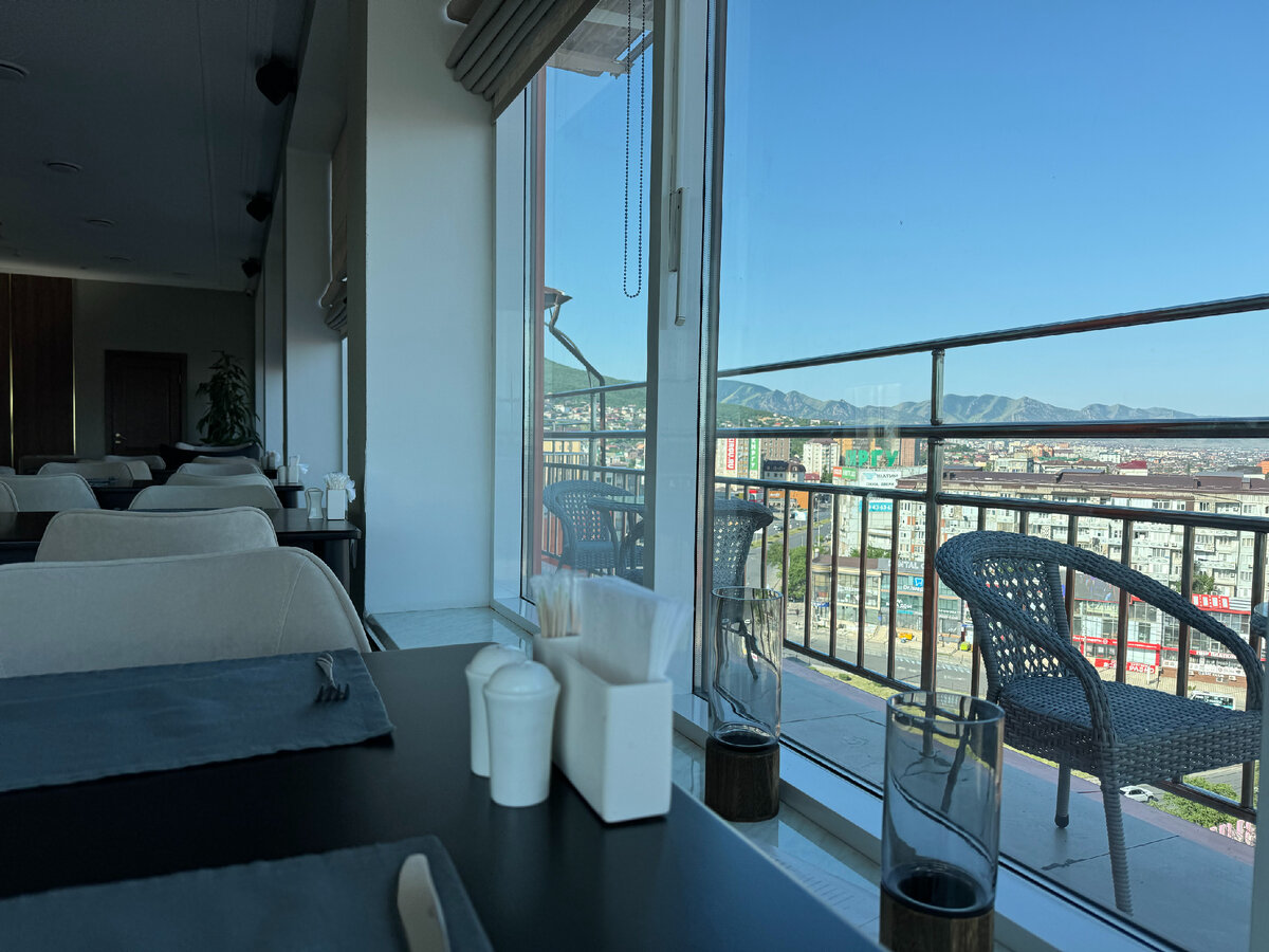 Завтрак в отеле "ШАТО", г. Махачкала, республика Дагестан