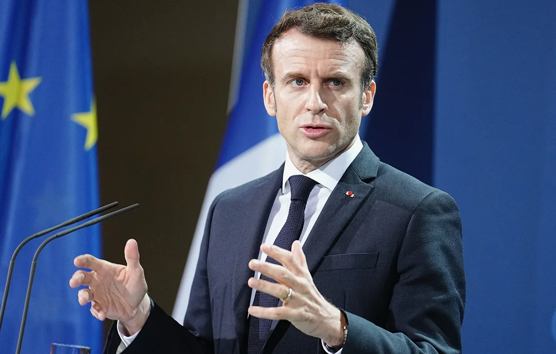 Редактировать галереюЭммануэль Макрон