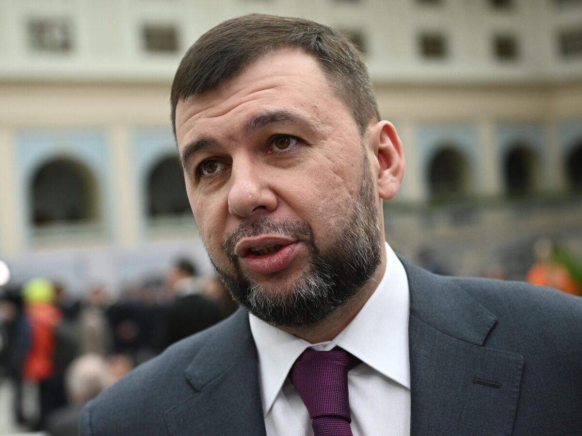    Глава Донецкой Народной Республики Денис Пушилин перед началом послания президента РФ Владимира Путина Федеральному Собранию© РИА Новости / Кирилл Зыков