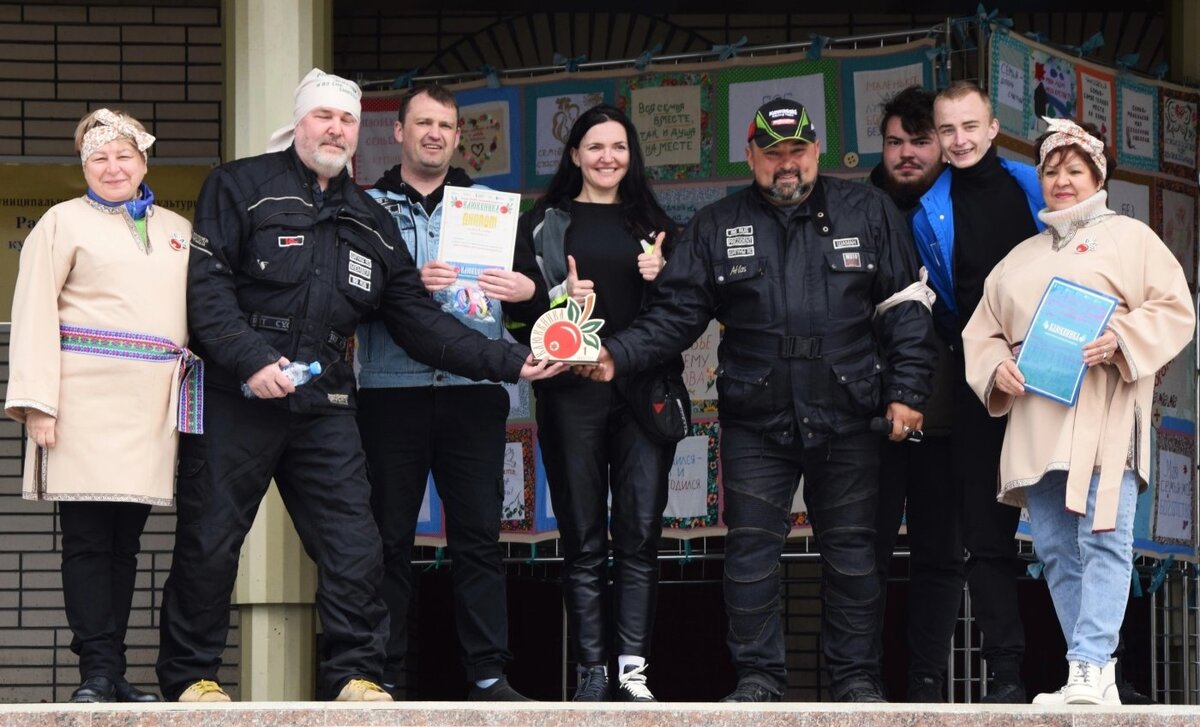    В Кондинском районе состоялся праздник «Клюквинка»