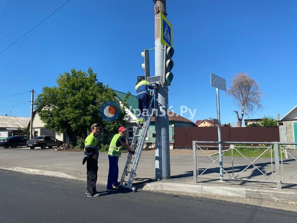    Что происходит сейчас на ул. Терешковой Оренбурга и когда там запустят выделенку для автобусов?