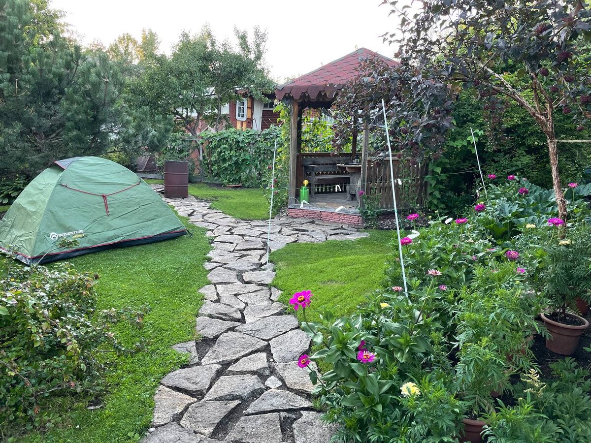 Попробовала впервые поставить палатку самостоятельно)))