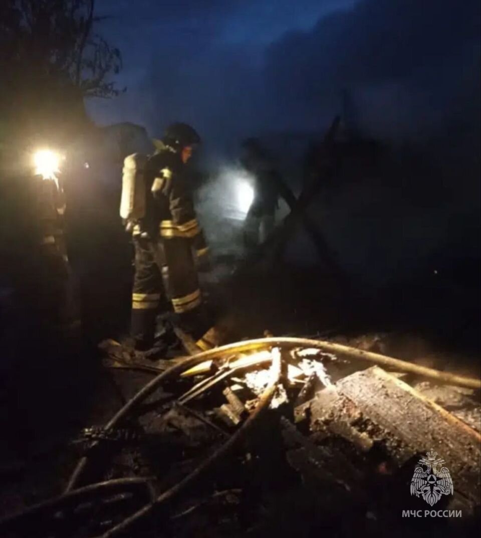    Пожары в Барнауле. Источник: пресс-служба МЧС по Алтайскому краю